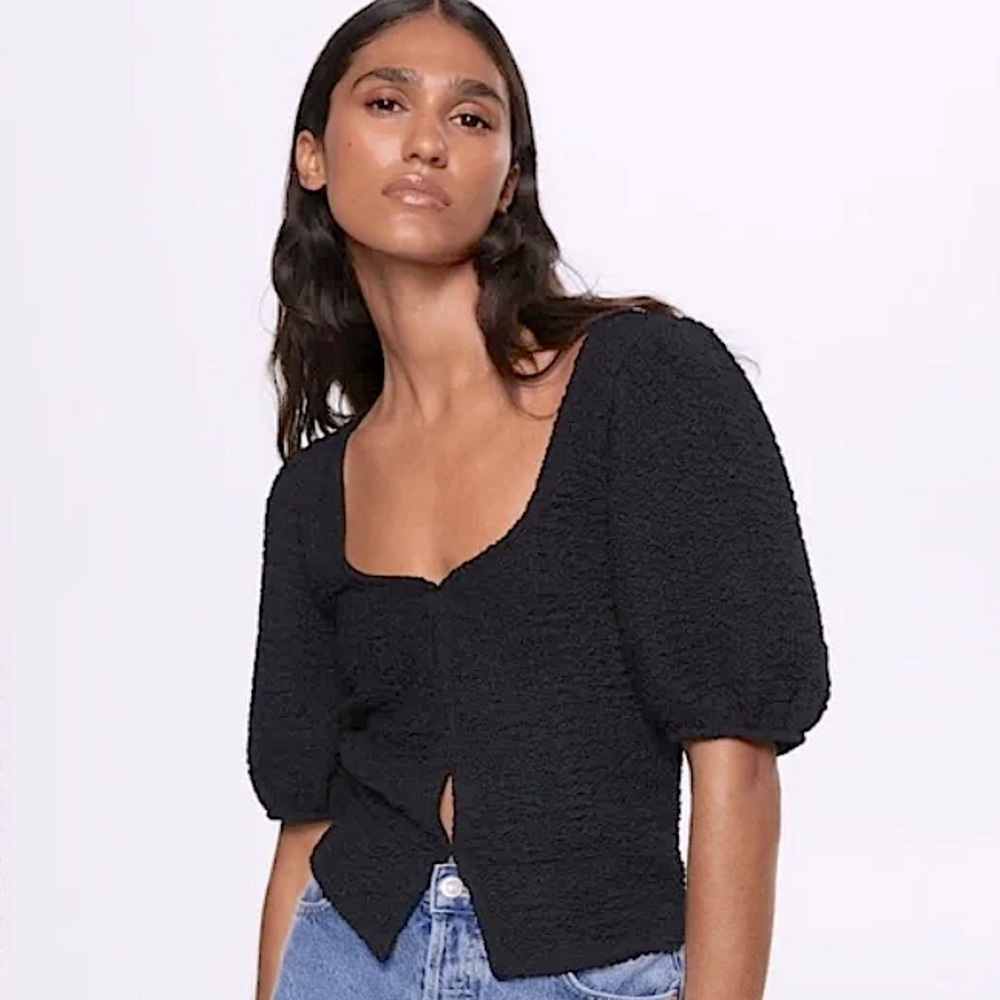 Mango MNG Black Textured Knit Top Front Clasps Size XS